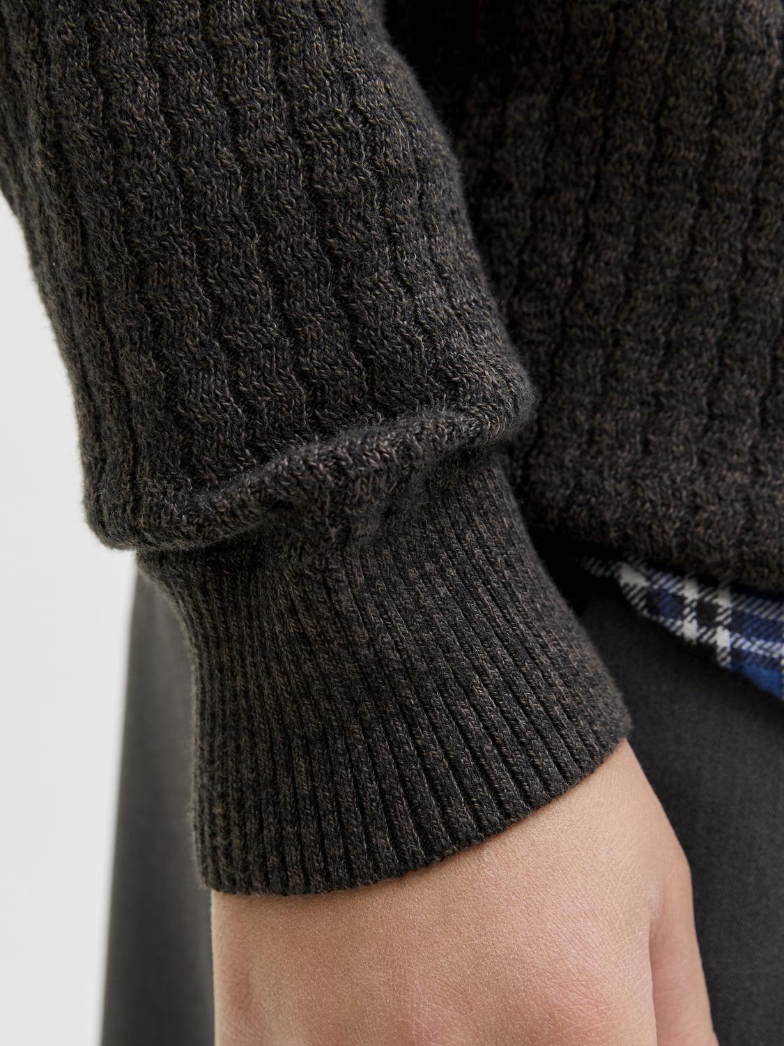 model_shot-detail